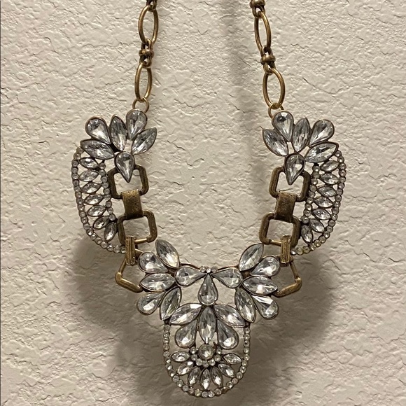 Jewelry - Fashion Bib Necklace